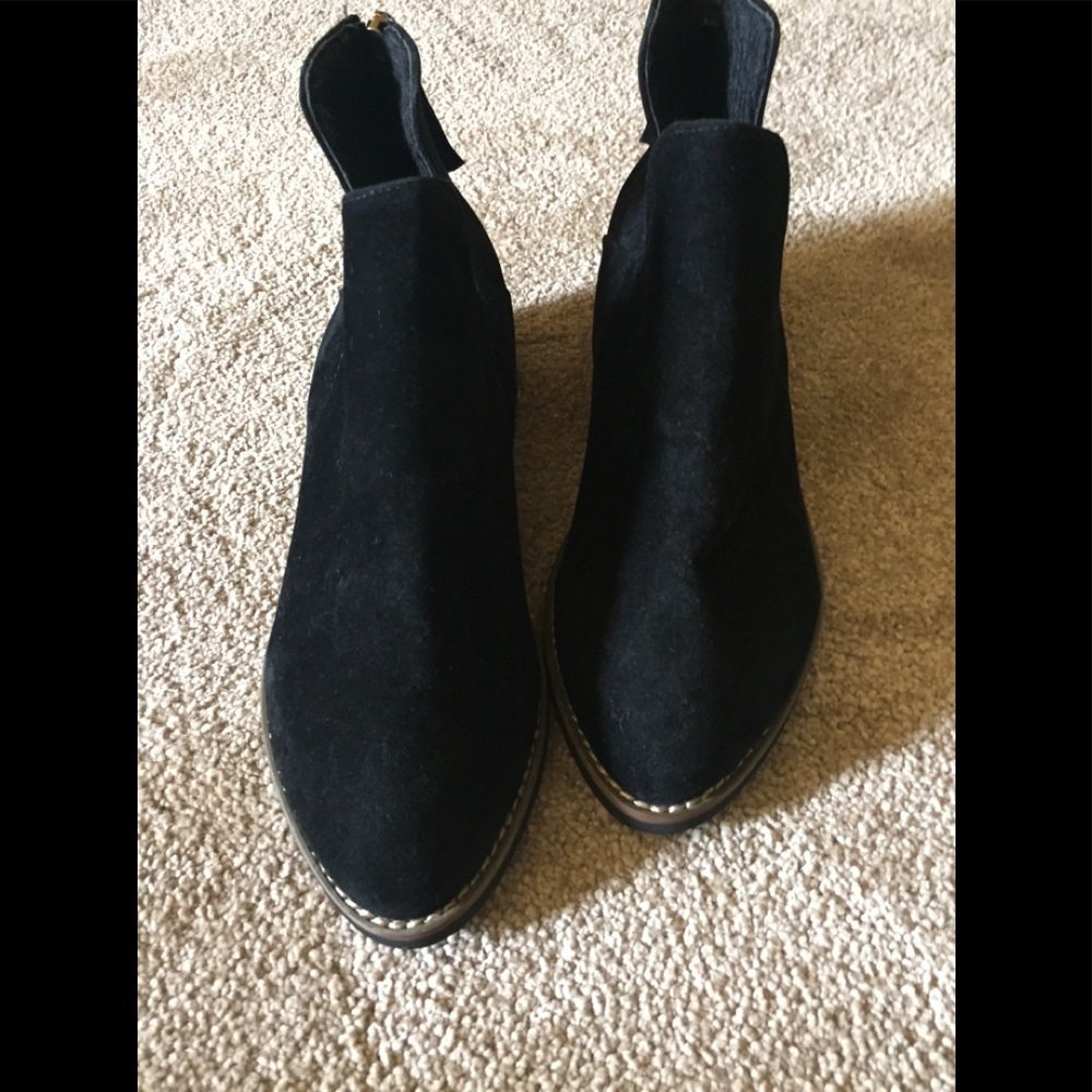 Booties, NWOT, in beautiful black suede.